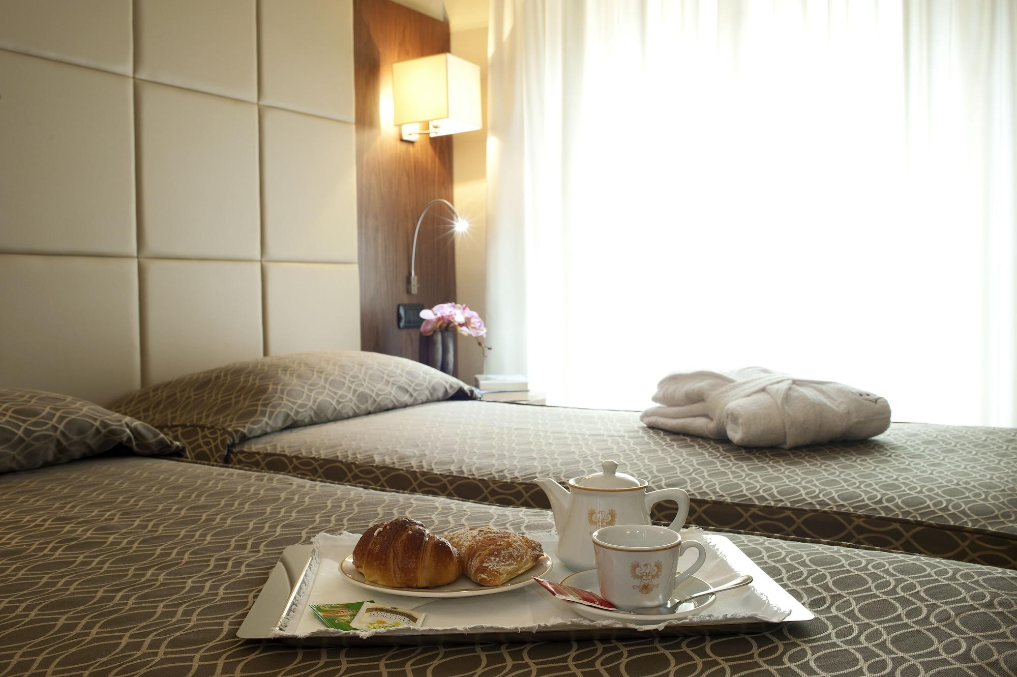 Hotel Fenice Milano Ngoại thất bức ảnh