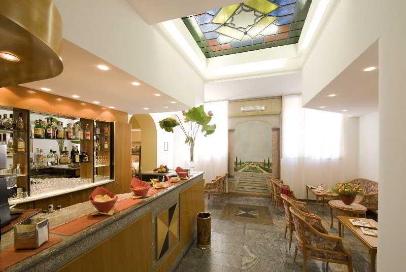 Hotel Fenice Milano Ngoại thất bức ảnh